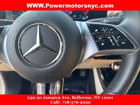 Used 2024 Mercedes-Benz CLA 250 4MATIC w/ Exclusive Package image 35