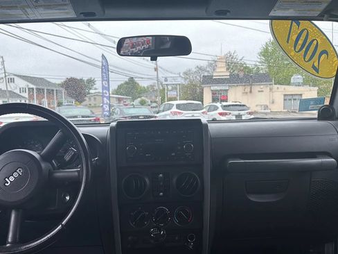 Used 2007 Jeep Wrangler Unlimited X AWD/4WD image 20