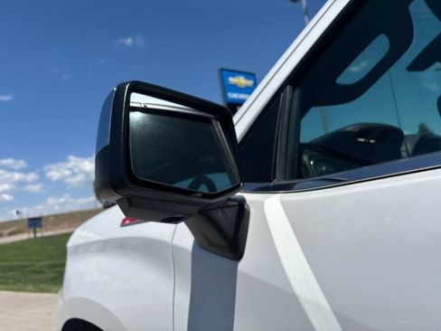Used 2021 Chevrolet Silverado 1500 LTZ AWD/4WD image 29