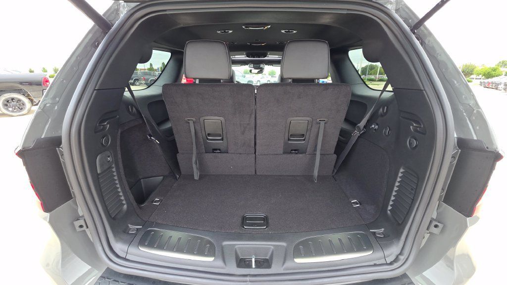New 2027 Dodge Durango R/T w/ Blacktop Redline Package AWD/4WD image 16