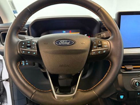 Certified 2025 Ford Maverick Tremor image 3