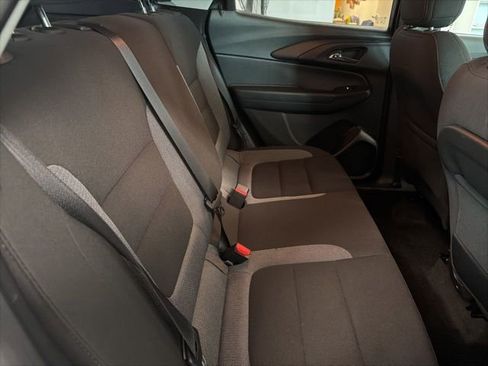 Used 2024 Chevrolet TrailBlazer LT image 26