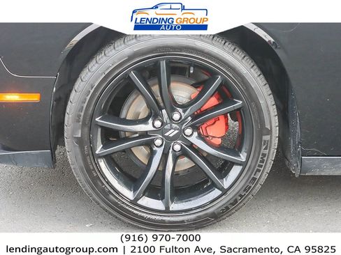 Used 2018 Dodge Challenger SXT w/ Blacktop Package image 9