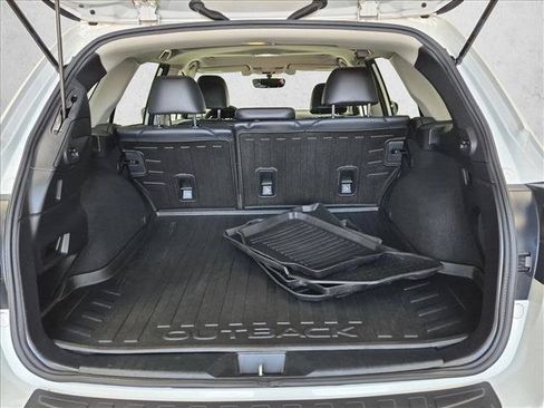 Used 2019 Subaru Outback 2.5i Limited w/ Popular Package #2 AWD/4WD image 16