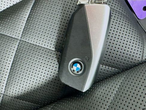 Used 2026 BMW X5 xDrive50e w/ M Sport Package image 38