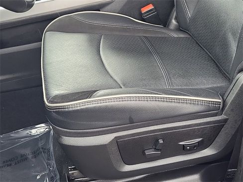 Certified 2024 RAM 3500 Laramie w/ Night Edition image 22