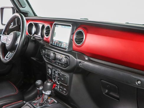 Used 2020 Jeep Gladiator Rubicon AWD/4WD image 26