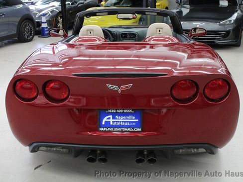 Used 2011 Chevrolet Corvette Convertible w/ Preferred Equipment Group RWD image 6