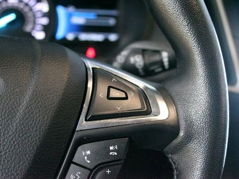 Used 2023 Ford Edge SEL AWD/4WD image 18