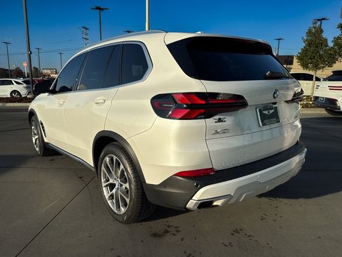 Used 2024 BMW X5 xDrive40i w/ Premium Package image 23