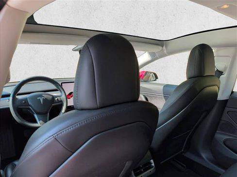 Used 2018 Tesla Model 3 Mid Range RWD image 14