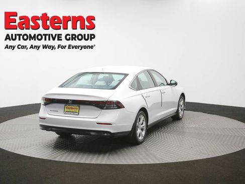 Used 2023 Honda Accord LX image 39