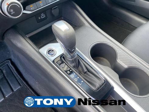 Used 2024 Nissan Altima 2.5 S FWD image 18