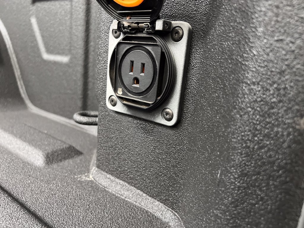 Used 2024 Chevrolet Silverado 1500 RST AWD/4WD image 37