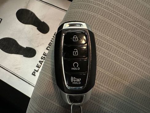 Used 2022 Hyundai Kona SEL w/ Convenience Package FWD image 17