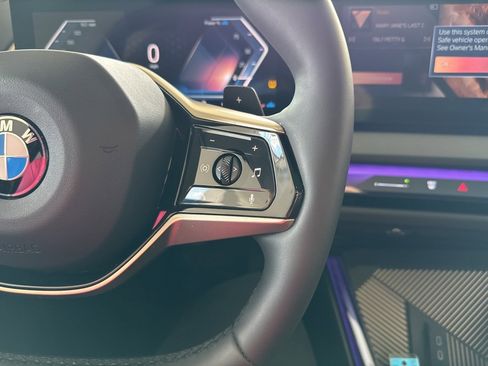 Used 2025 BMW X3 xDrive30i w/ Premium Package image 21