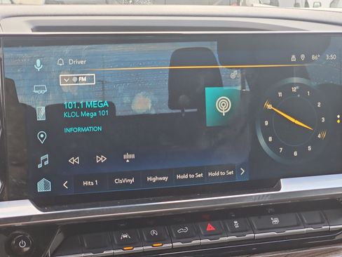 Used 2025 Chevrolet Silverado 1500 LT image 23