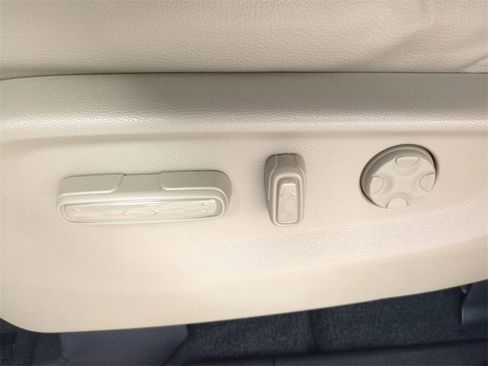 Used 2019 Honda Odyssey Elite image 24