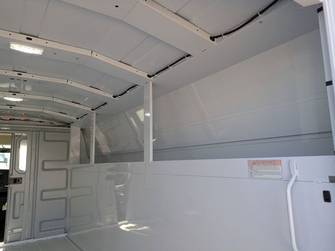 New 2025 Chevrolet Express 3500 w/ Power Convenience Package image 55