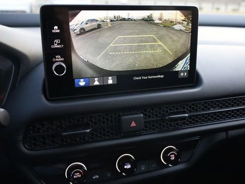 New 2026 Honda HR-V LX image 18