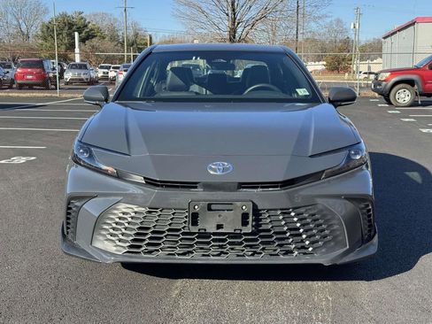 Certified 2025 Toyota Camry SE image 24