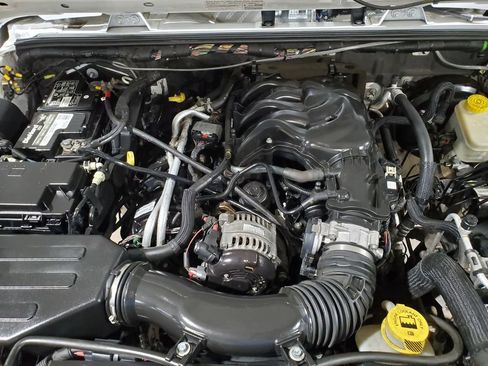 Used 2013 Jeep Wrangler Sport w/ Connectivity Group image 47