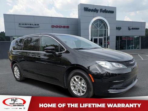New 2026 Chrysler Voyager LX FWD image 1