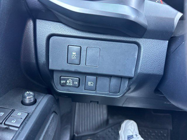 Used 2023 Toyota Tacoma SR AWD/4WD image 22