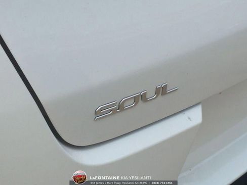Used 2025 Kia Soul LX w/ LX Technology Package image 27