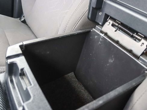 Used 2017 Toyota Tacoma TRD Sport w/ Tow Package image 52