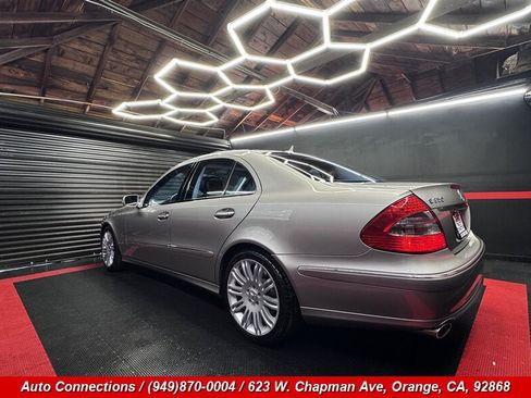 Used 2007 Mercedes-Benz E 350 Sedan image 4