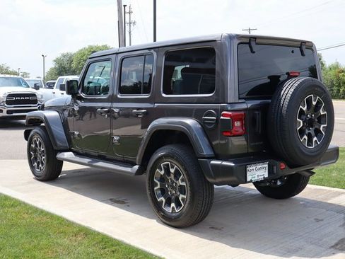 New 2025 Jeep Wrangler Sahara image 33