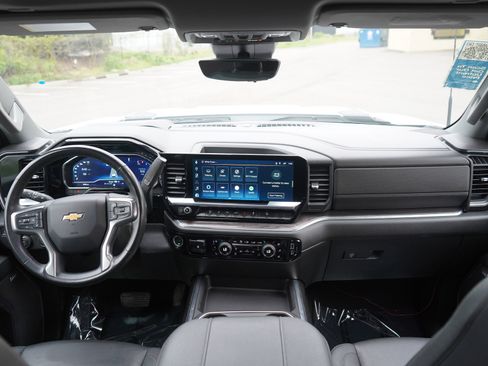 Used 2024 Chevrolet Silverado 3500 LTZ w/ LTZ Plus Package AWD/4WD image 13