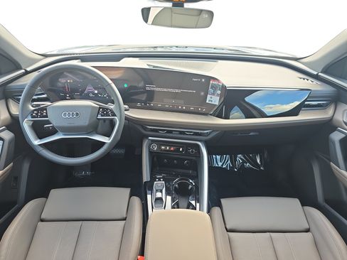 New 2025 Audi Q5 Premium Plus image 9
