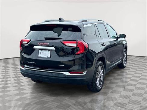 Used 2023 GMC Terrain SLT w/ Infotainment Package II AWD/4WD image 7
