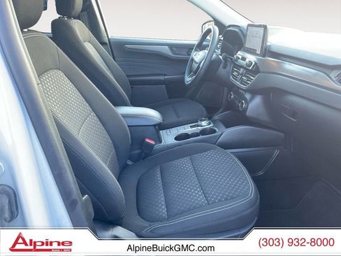 Used 2025 Ford Escape Active image 15