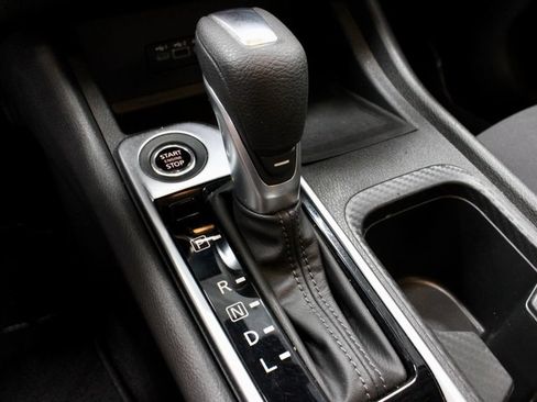 Used 2023 Nissan Sentra SV w/ All-Weather Package FWD image 29