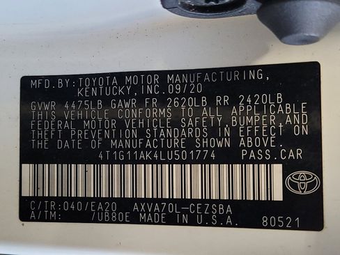 Used 2020 Toyota Camry SE image 33