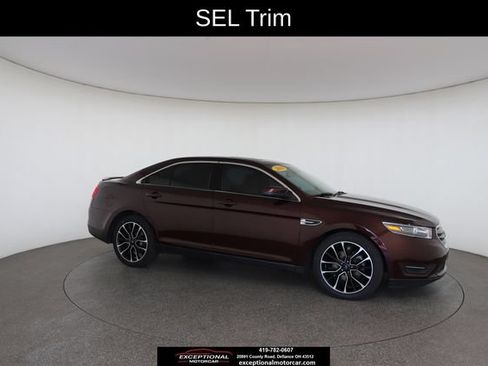 Used 2018 Ford Taurus SEL w/ Equipment Group 201A AWD/4WD image 25