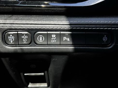 Used 2023 Acura MDX SH-AWD w/ Advance Package image 24