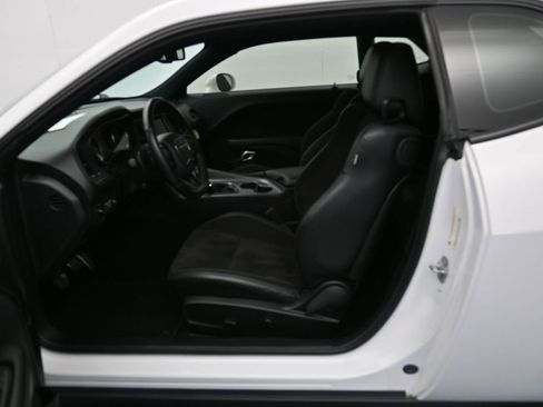 Used 2023 Dodge Challenger R/T Scat Pack w/ Plus Package RWD image 19