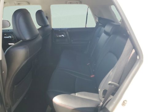 Used 2023 Toyota 4Runner TRD Off-Road Premium AWD/4WD image 10