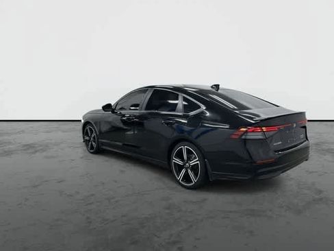 Used 2024 Honda Accord Sport image 9