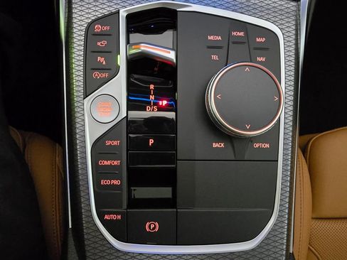 New 2025 BMW 330i xDrive Sedan w/ M Sport Package image 16