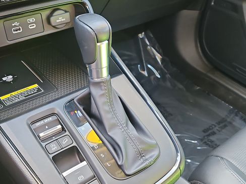 Certified 2024 Honda CR-V EX-L image 29