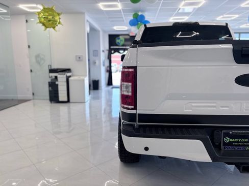 Used 2019 Ford F150 XLT w/ Equipment Group 302A Luxury AWD/4WD image 13
