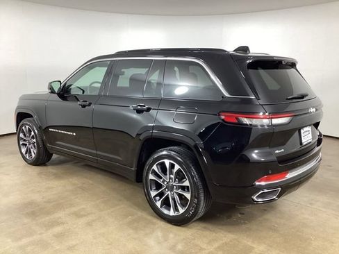 Used 2025 Jeep Grand Cherokee Overland w/ Adv Protech Group III AWD/4WD image 7