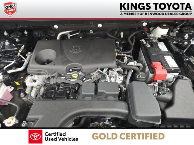 Certified 2025 Toyota RAV4 LE FWD image 17