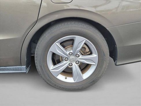 Used 2018 Honda Odyssey EX-L image 22