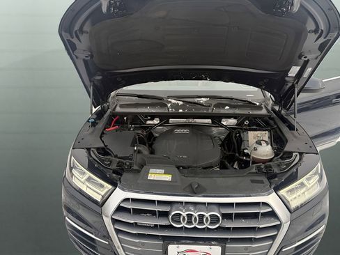 Used 2018 Audi Q5 2.0T Premium Plus w/ Premium Plus Package image 20